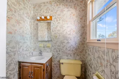 10 Barton Ln, Hopatcong, NJ 07843 - Photo 13