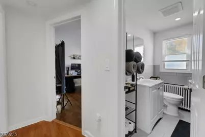 47 Emma Pl, Clifton, NJ 07013 - Photo 23