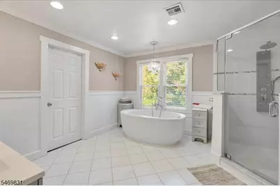 1333 Evergreen Ave, Plainfield, NJ 07060 - Photo 25
