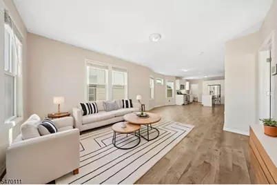 73 Planten Ave, Prospect Park, NJ 07508 - Photo 7
