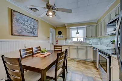 5 Halsey St, Somerville, NJ 08876 - Photo 9