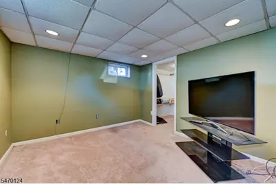 5 Halsey St, Somerville, NJ 08876 - Photo 15