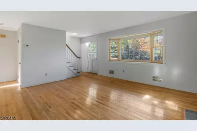 1 Partridge Run, Warren Township, NJ 07059 - Photo 5