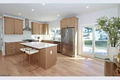 22 Columbia Ave, Kenilworth, NJ 07033 - Photo 7