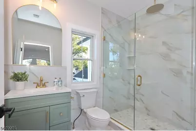 22 Columbia Ave, Kenilworth, NJ 07033 - Photo 19