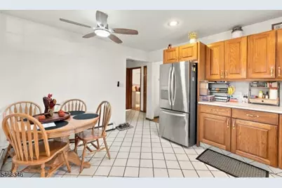 2 Keegan Pl, Sayreville, NJ 08872 - Photo 13