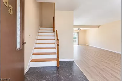 83 Seminole Rd, Andover Township, NJ 07848 - Photo 9