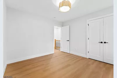 24A Dewey Dr, New Brunswick, NJ 08901 - Photo 23