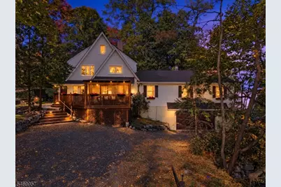 29 Lynack Rd, Hawthorne, NJ 07506 - Photo 1