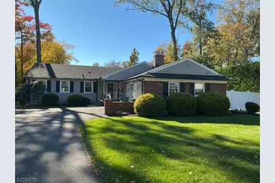 293 Cherry Hill Rd, Mountainside, NJ 07092 - Photo 1