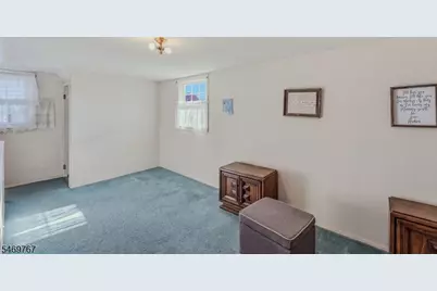33 Hillside Dr, Totowa, NJ 07512 - Photo 25