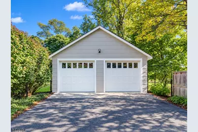 9 Montgomery Ave, Rocky Hill, NJ 08553 - Photo 23