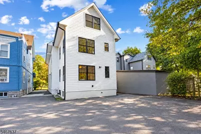 30 Irving St, Montclair, NJ 07042 - Photo 45