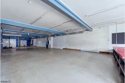 802 Van Houten Ave, Clifton, NJ 07013 - Photo 7