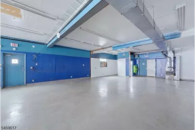 802 Van Houten Ave, Clifton, NJ 07013 - Photo 13