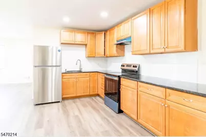7 Washington Ave #1, Manville, NJ 08835 - Photo 1