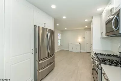 87 Woodmont Dr, Randolph Township, NJ 07869 - Photo 7