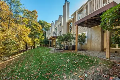 87 Woodmont Dr, Randolph Township, NJ 07869 - Photo 21