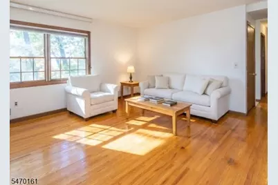 195 Mount Pleasant Ave, Rockaway Township, NJ 07866 - Photo 3