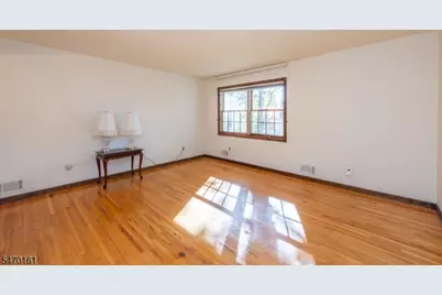 195 Mount Pleasant Ave, Rockaway Township, NJ 07866 - Photo 5