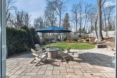 8 Trowbridge Rd, Morris Plains, NJ 07950 - Photo 23