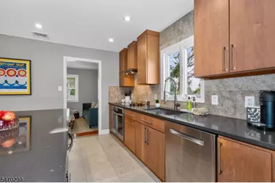 8 Trowbridge Rd, Morris Plains, NJ 07950 - Photo 27