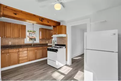 2045 Mountain Ave, Scotch Plains Township, NJ 07076 - Photo 23