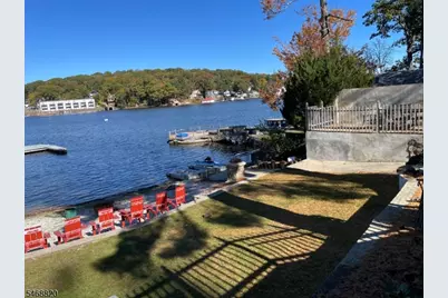 431 Lakeside Blvd #6, Hopatcong, NJ 07843 - Photo 3