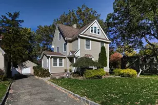 29 Westview Rd, West Caldwell, NJ 07006 - Photo 1