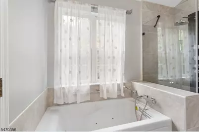 6 Harvard Cir, Montgomery Township, NJ 08540 - Photo 27