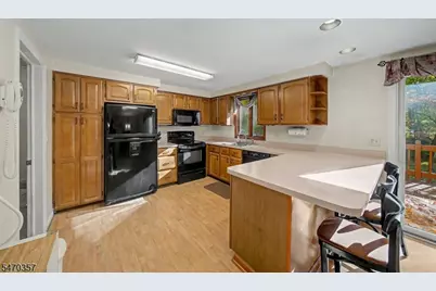68 Woodstone Road, Denville, NJ 07866 - Photo 13