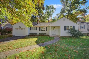 68 Woodstone Rd, Denville, NJ 07866 - Photo 1