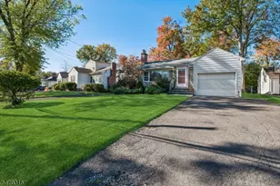 161 Baltusrol Ave, Springfield, NJ 07081 - Photo 1