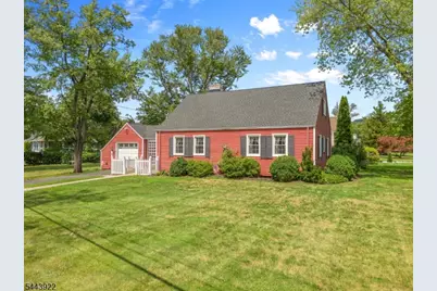 550 Ayres Ave, North Plainfield, NJ 07063 - Photo 1