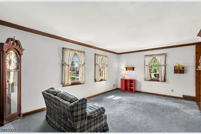 550 Ayres Ave, North Plainfield, NJ 07063 - Photo 5
