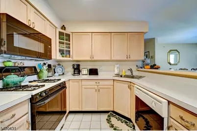 30 Mountainview Ct, Riverdale, NJ 07457 - Photo 13