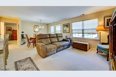 30 Mountainview Ct, Riverdale, NJ 07457 - Photo 3