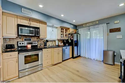 257 Gemini Dr #2A, Hillsborough Township, NJ 08844 - Photo 3