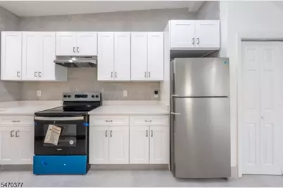 156 New York Ave, Newark, NJ 07105 - Photo 3