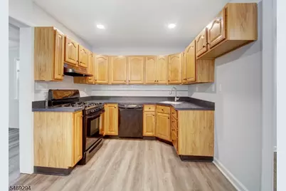 24 Harry Rd, Bridgewater, NJ 08807 - Photo 9