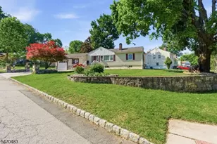 32 Valley View Dr, Mine Hill, NJ 07803 - Photo 19