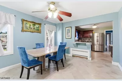 32 Valley View Dr, Mine Hill, NJ 07803 - Photo 5