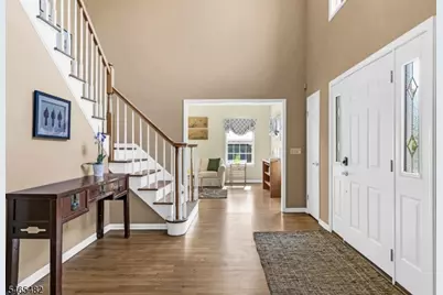 46 Governor Dr, Bernards Township, NJ 07920 - Photo 3