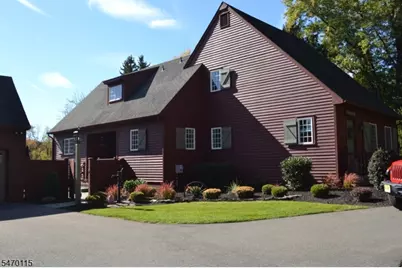 41 Uptom Pine Rd, Clinton Township, NJ 08833 - Photo 3