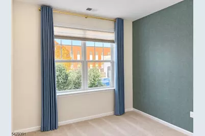 1103 Greenland Sq, Highland Park, NJ 08904 - Photo 7
