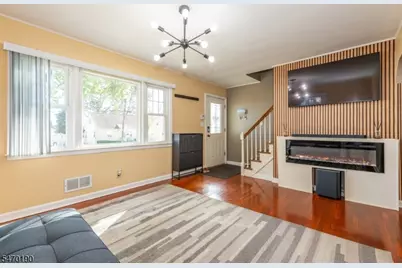 214 Villa Pl, Rahway, NJ 07065 - Photo 3