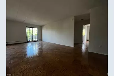 77 Prospect Ave #i, Hackensack, NJ 07601 - Photo 5