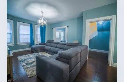 221 Rutledge Ave, East Orange, NJ 07017 - Photo 11