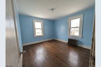 7 Whitman Ave, East Orange, NJ 07017 - Photo 25