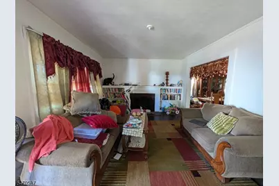 7 Whitman Ave, East Orange, NJ 07017 - Photo 9